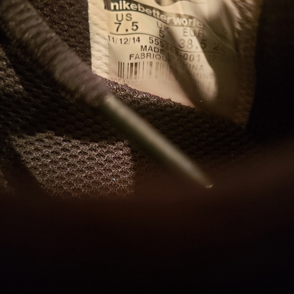 Women's Nike Air Max Plus Running Sneakers - Picture 10 of 10